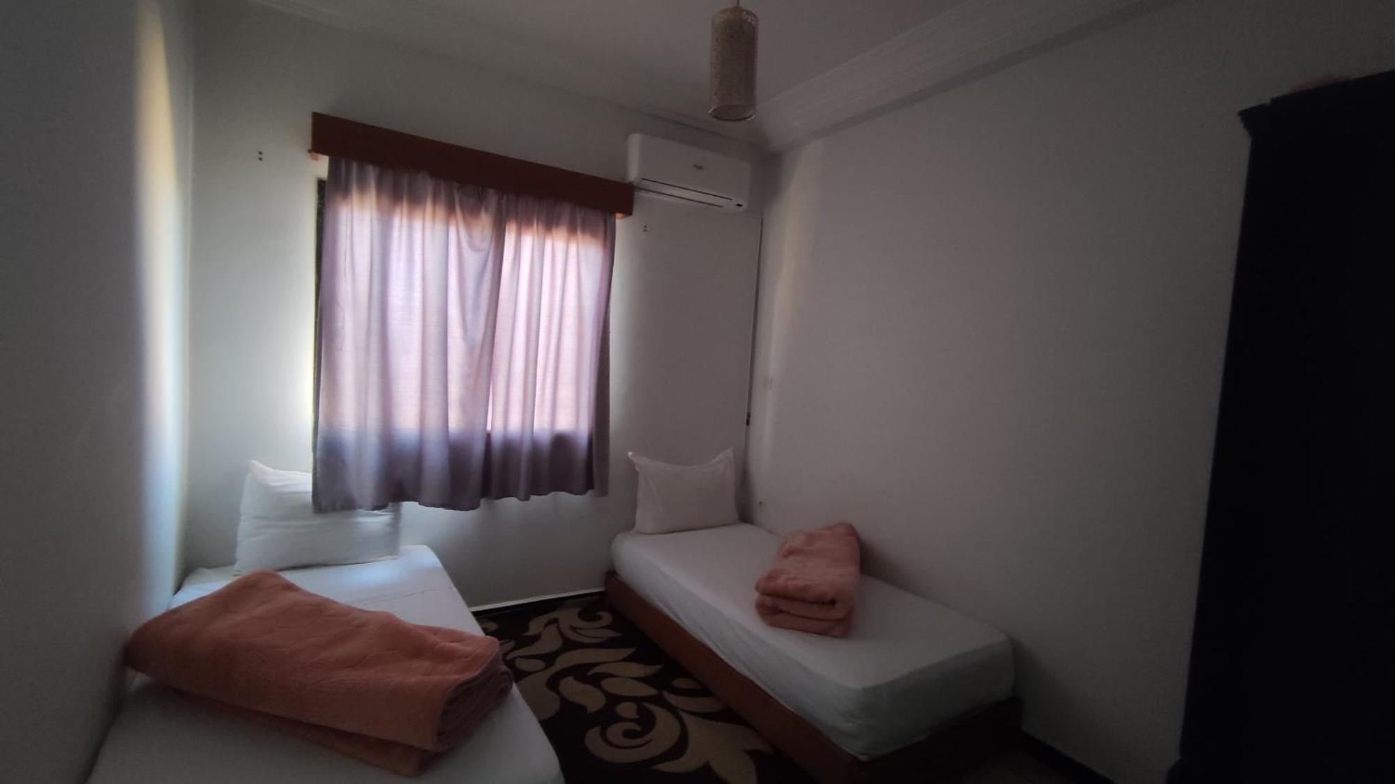 Hostel Afgo Rooftop ワルザザート エクステリア 写真
