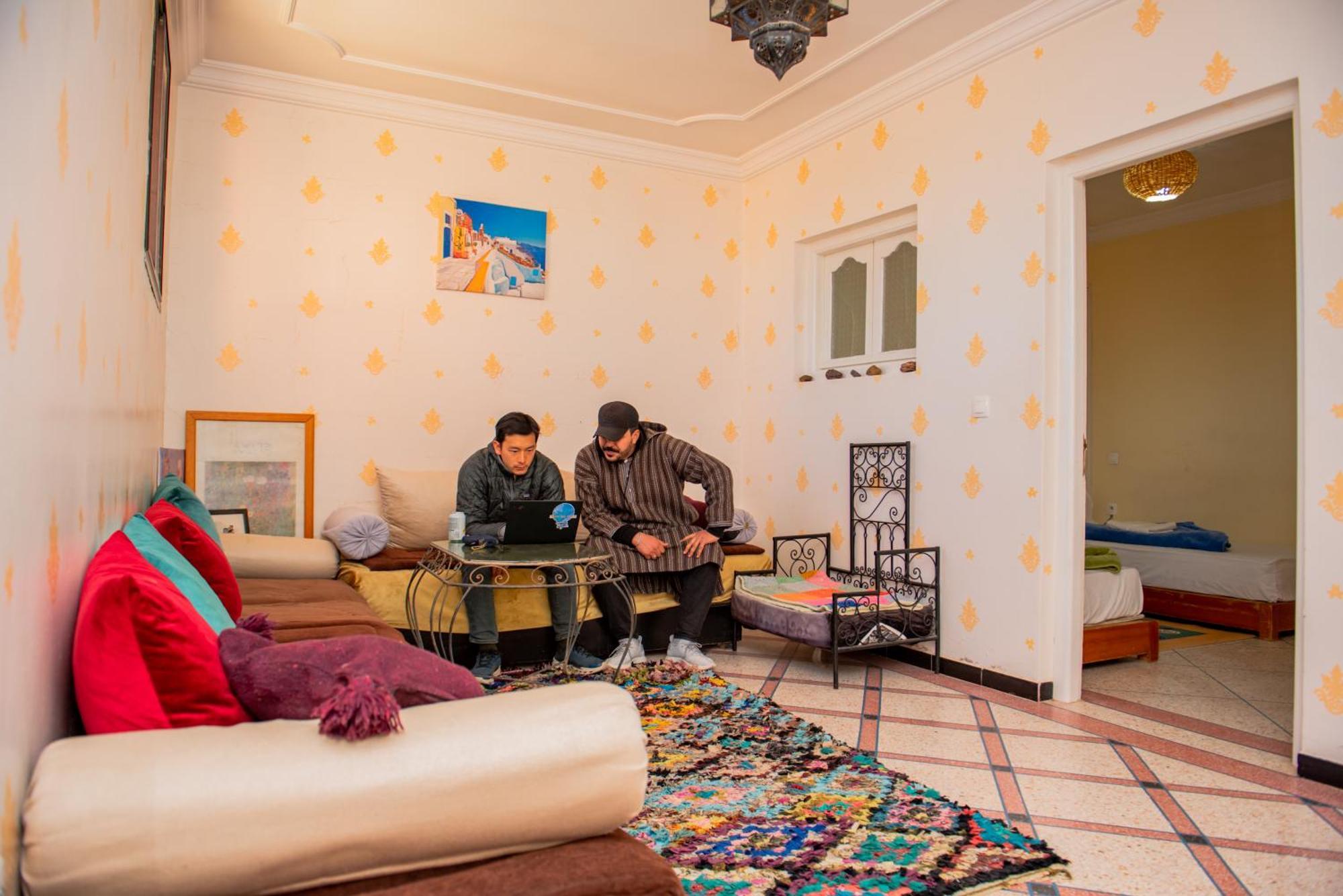 Hostel Afgo Rooftop ワルザザート エクステリア 写真