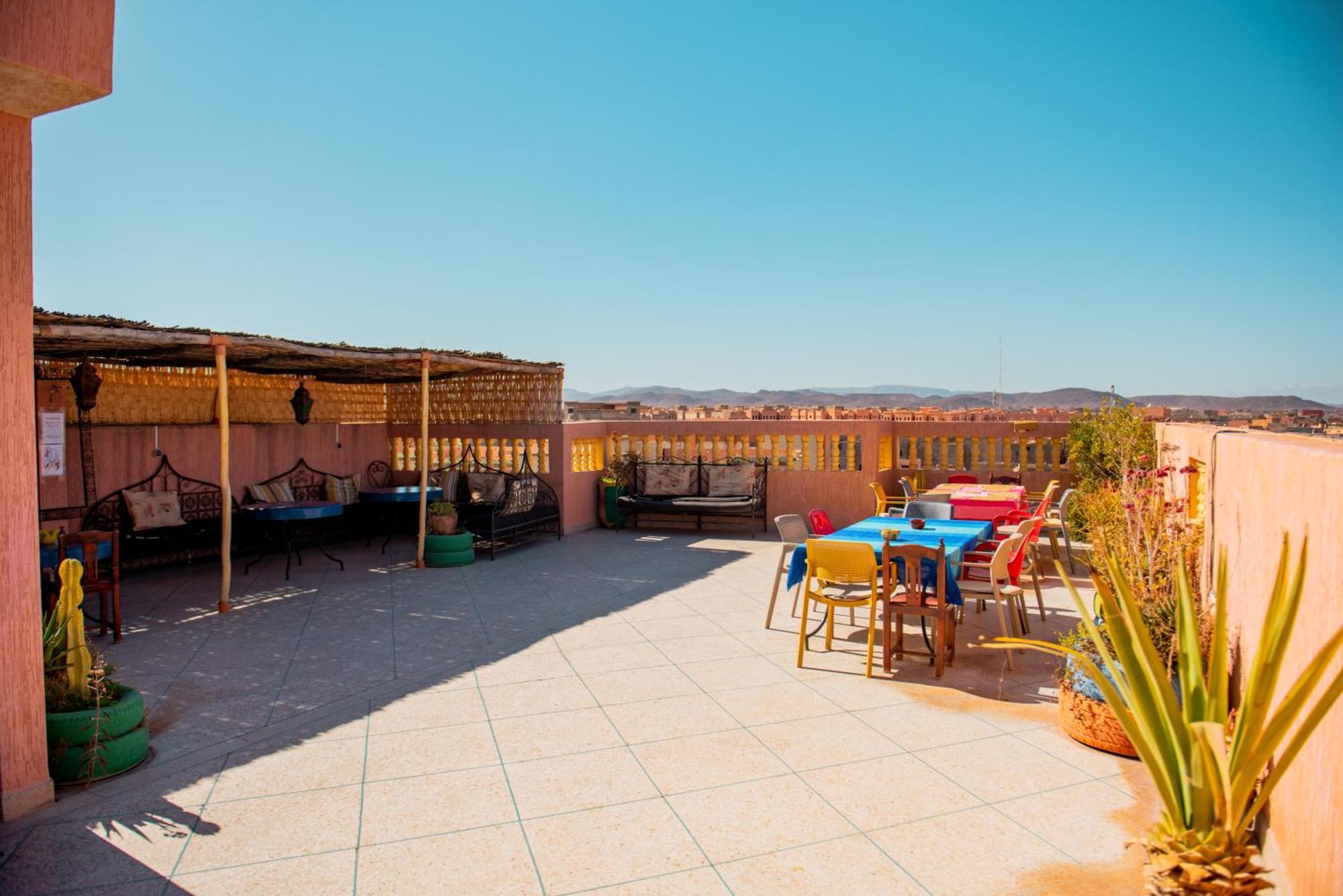 Hostel Afgo Rooftop ワルザザート エクステリア 写真